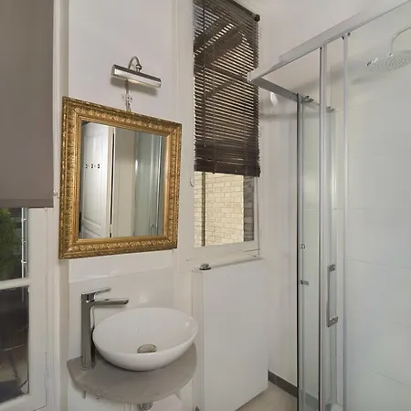 Apartment A Glorious 4br-3ba Apt In Tour Eiffel *
