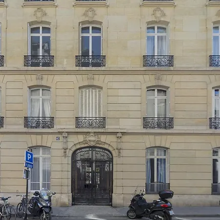 Apartment A Glorious 4br-3ba Apt In Tour Eiffel *